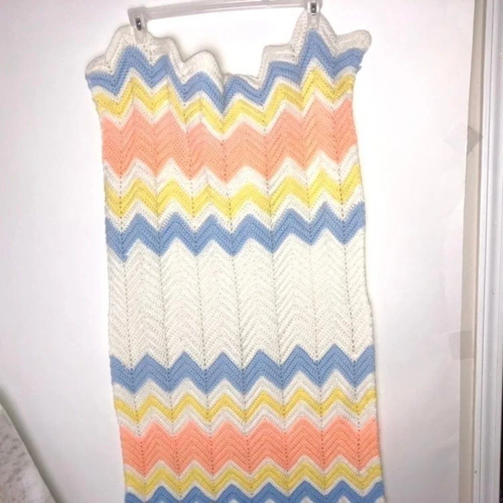 Crochet‎ Blanket Pastel Color Grannycore Chevron Pattern